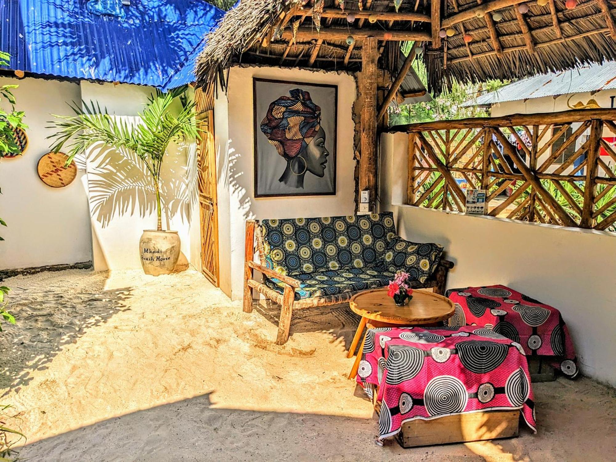 Hotel Mkadi Beach House Nungwi Esterno foto